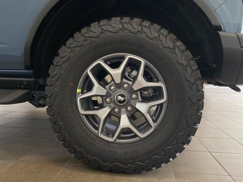 New 2025 Ford Bronco Badlands AWD/4WD image 24