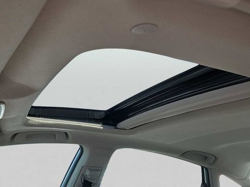 Used 2025 Honda Accord SE image 14