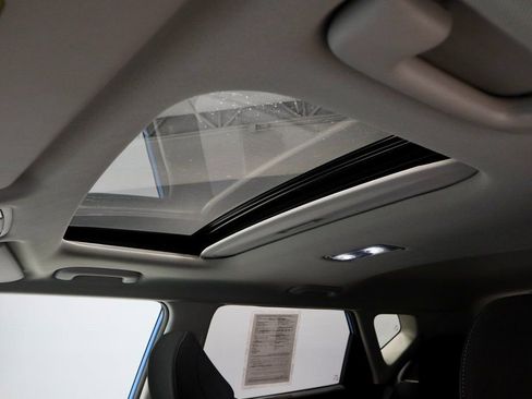 Used 2025 Kia Soul EX image 24