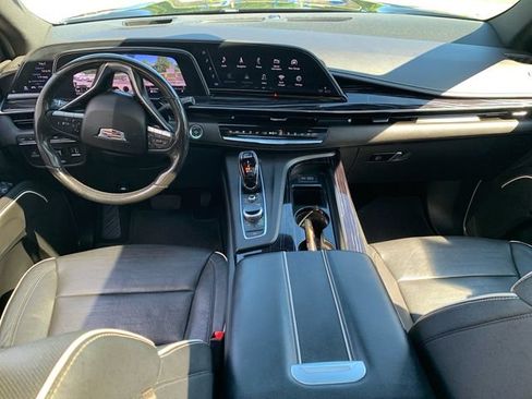 Used 2021 Cadillac Escalade Sport w/ Driver Assist Tech Package AWD/4WD image 21