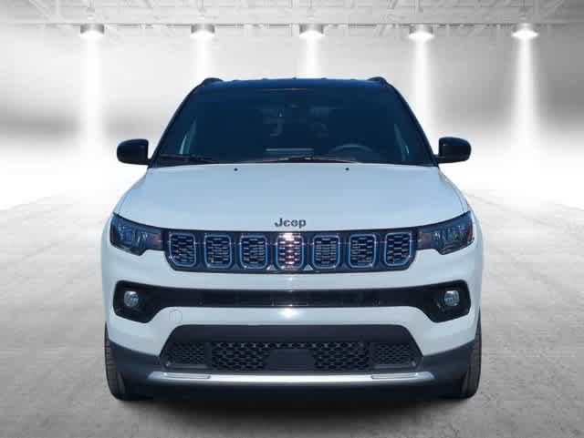 Used 2024 Jeep Compass Limited AWD/4WD image 3