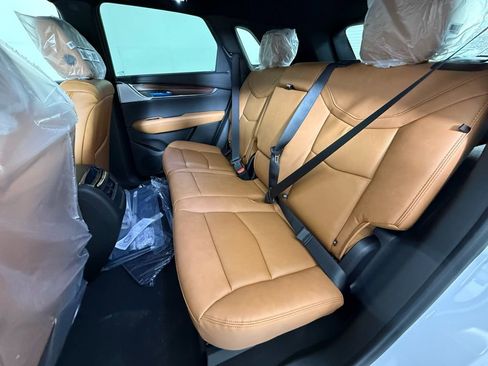 New 2026 Cadillac XT5 Premium Luxury w/ Driver Assist Package image 11