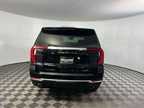 Used 2025 GMC Yukon Denali image 7