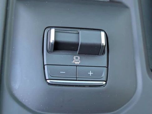 Used 2026 GMC Sierra 2500 AT4X AWD/4WD image 18