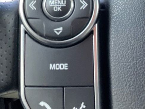 Used 2016 Land Rover Range Rover Sport HSE image 23
