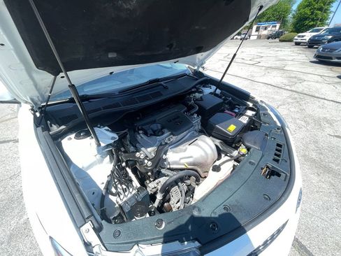 Used 2014 Toyota Camry SE FWD image 21