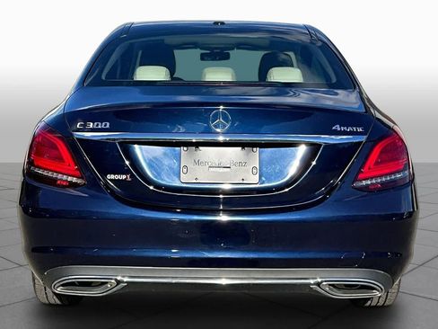 Used 2019 Mercedes-Benz C 300 4MATIC Sedan image 5