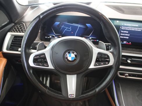 Used 2023 BMW X7 xDrive40i w/ Executive Package AWD/4WD image 22