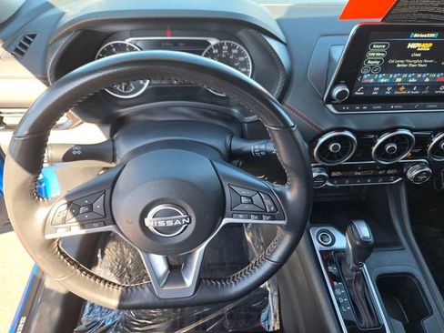 Used 2024 Nissan Sentra SR FWD image 17