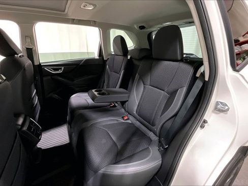 Used 2023 Subaru Forester Premium AWD/4WD image 26
