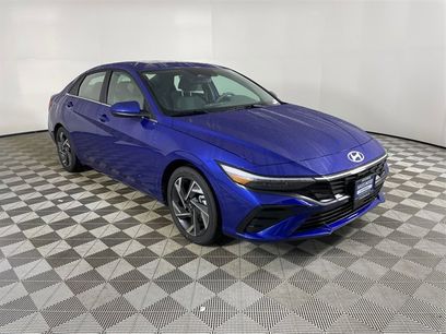 New 2025 Hyundai Elantra SEL