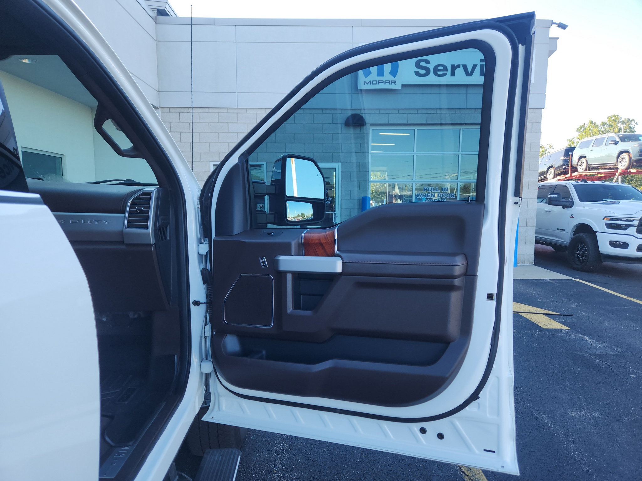 Used 2020 Ford F350 King Ranch w/ King Ranch Ultimate Package AWD/4WD image 35