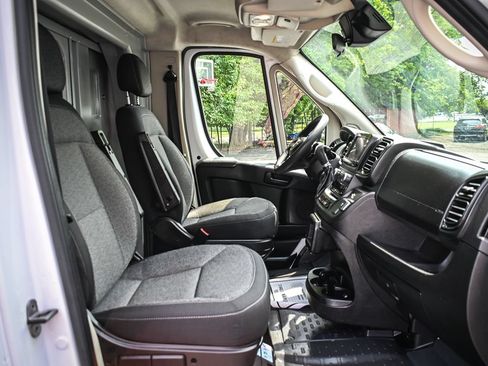 Used 2022 RAM ProMaster 3500 w/ Convenience Group FWD image 19