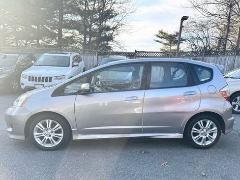 Used 2010 Honda Fit Sport image 4