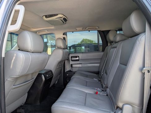 Used 2015 Toyota Sequoia Limited RWD image 18