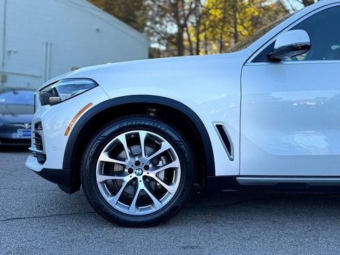 Used 2021 BMW X5 xDrive40i w/ Premium Package image 10