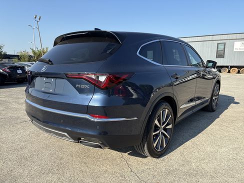 Certified 2025 Acura MDX w/ Technology Package FWD image 2