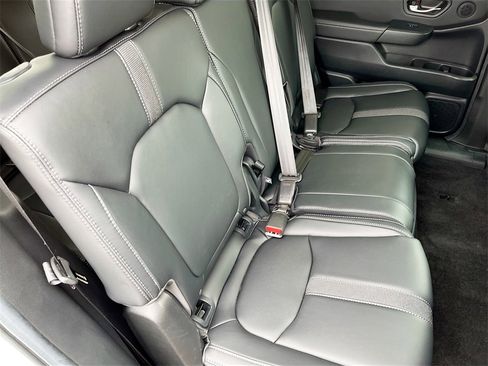 Used 2024 Honda Pilot EX-L image 29