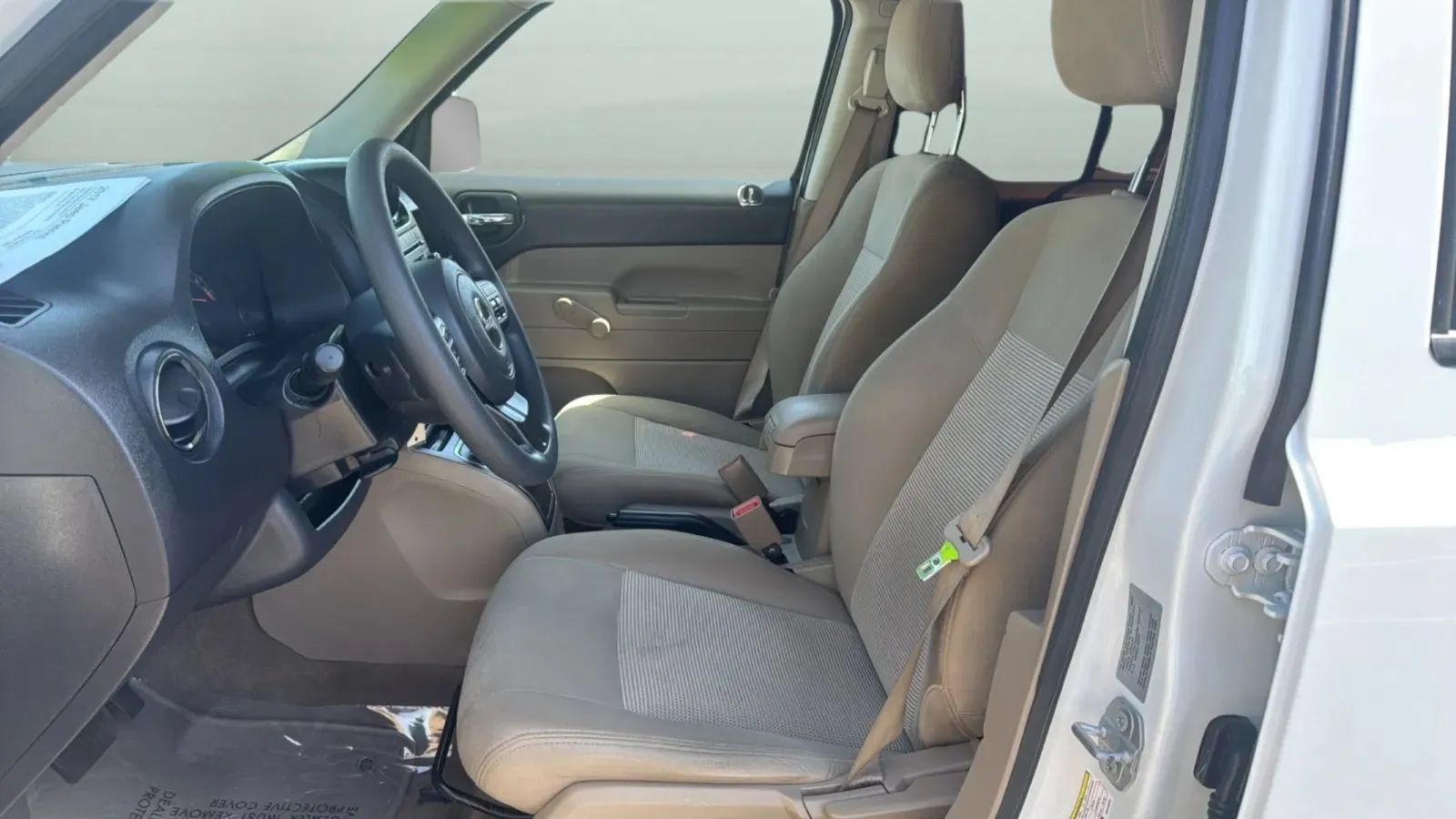 Used 2017 Jeep Patriot Sport FWD image 24