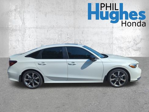 Used 2026 Honda Civic Sport Touring image 2