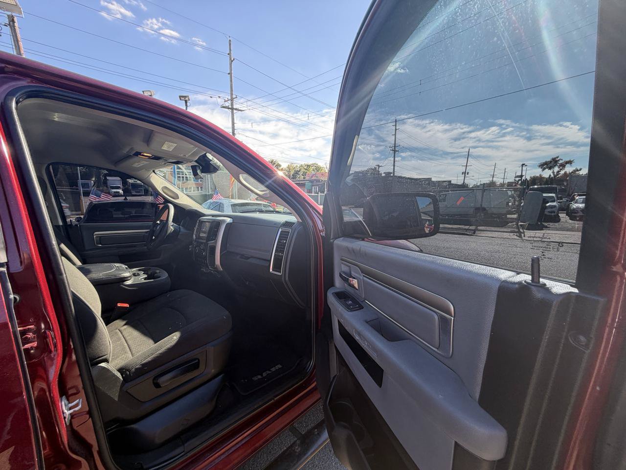 Used 2020 RAM 1500 Warlock w/ Electronics Group AWD/4WD image 17