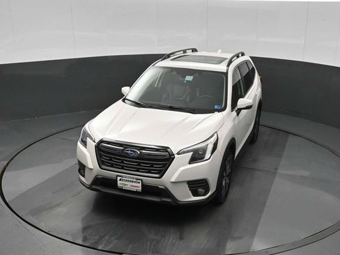 Used 2023 Subaru Forester Limited w/ Popular Package #2 image 12