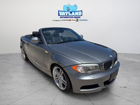 Used 2013 BMW 135i Convertible RWD image 38