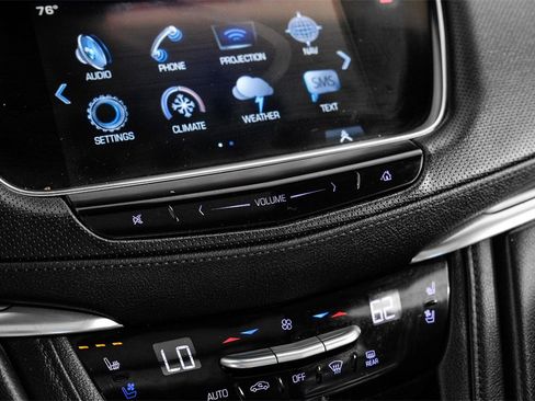 Used 2017 Cadillac XT5 Premium Luxury w/ Driver Assist Package image 25