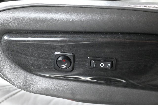 Used 2022 GMC Savana 2500 w/ Enhanced Convenience Package RWD image 29