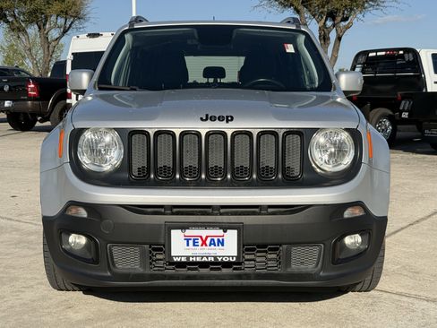 Used 2018 Jeep Renegade Altitude image 10
