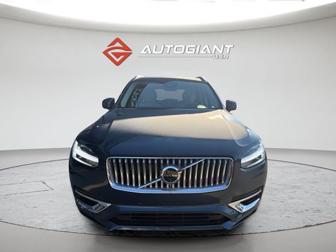 Used 2025 Volvo XC90 B6 Plus w/ Protection Package Premier AWD/4WD image 11