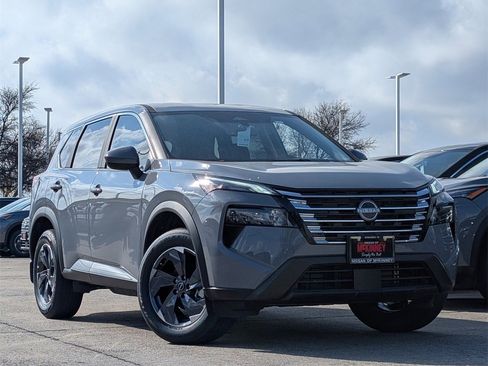 New 2026 Nissan Rogue SV image 2