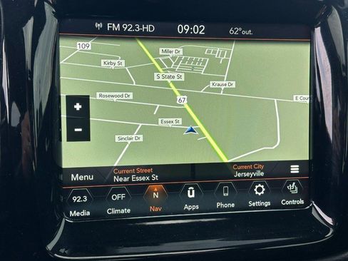 Used 2021 Jeep Compass Limited w/ Sun and Sound Group image 22