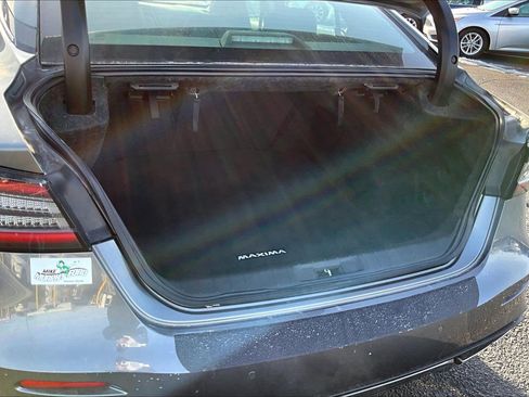 Used 2023 Nissan Maxima SV w/ Floor Mat Group FWD image 19