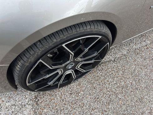 Used 2022 Chevrolet Malibu LT FWD image 2