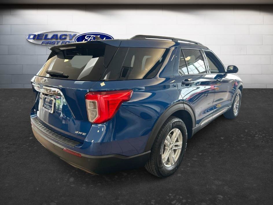 Used 2022 Ford Explorer XLT AWD/4WD image 5