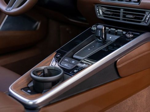 Used 2020 Porsche 911 Carrera 4S w/ Sport Package image 40