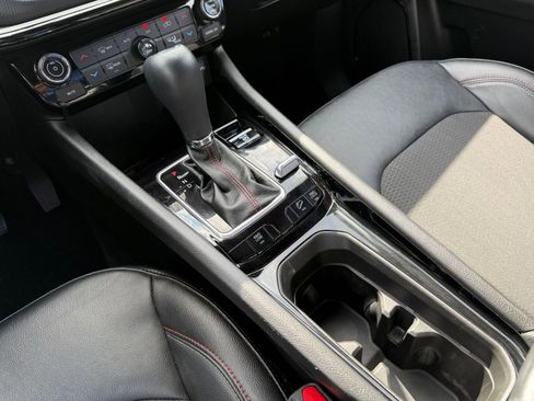 Used 2025 Jeep Compass Trailhawk image 40