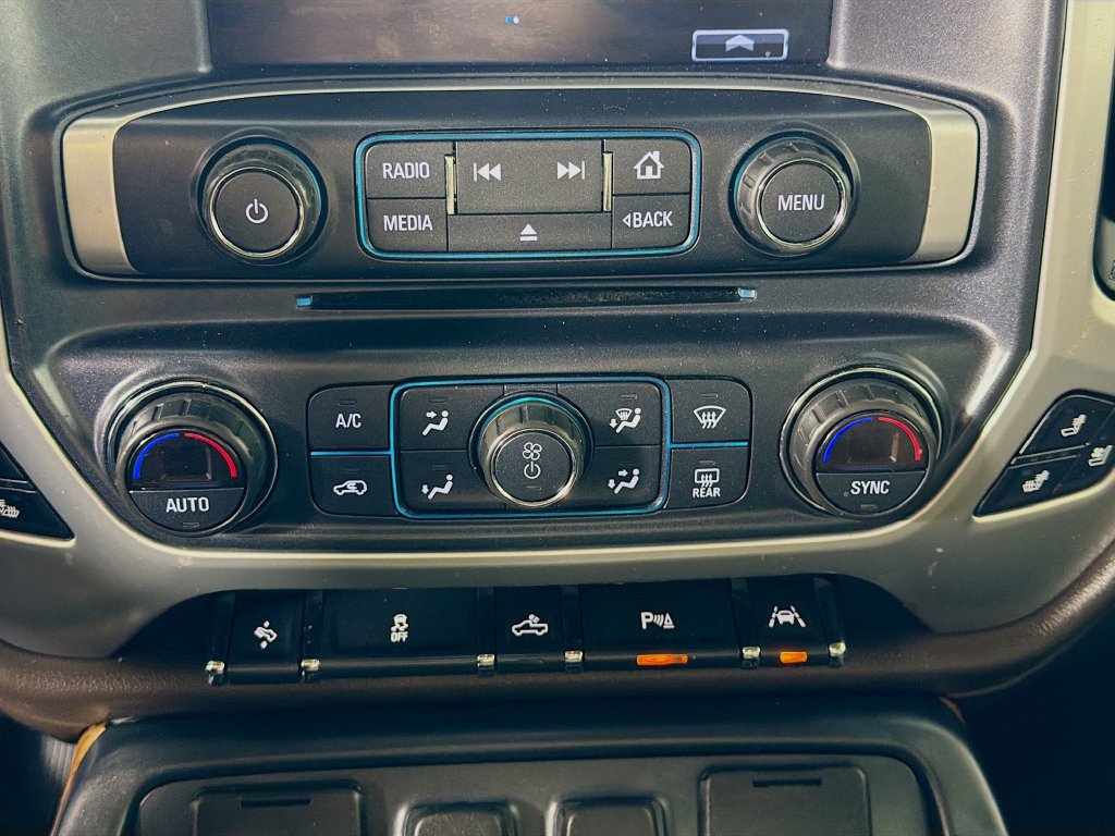 Used 2018 GMC Sierra 1500 SLT AWD/4WD image 18