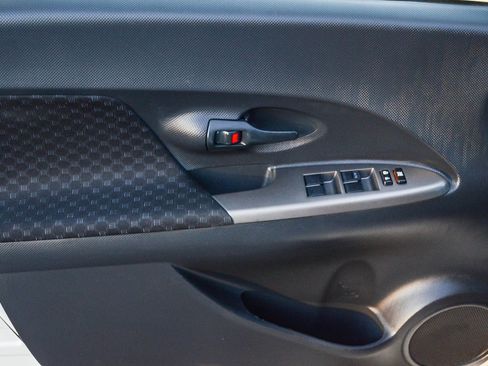 Used 2012 Scion xD image 22