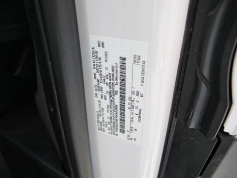 Used 2023 Ford Transit 350 XLT image 31