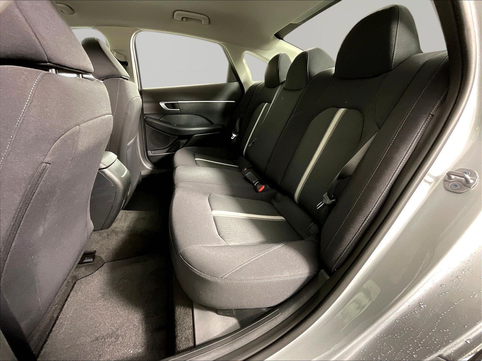 New 2026 Hyundai Sonata SE FWD image 16