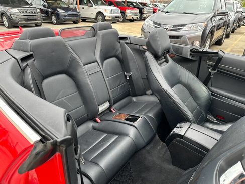 Used 2011 Mercedes-Benz E 350 Cabriolet image 9