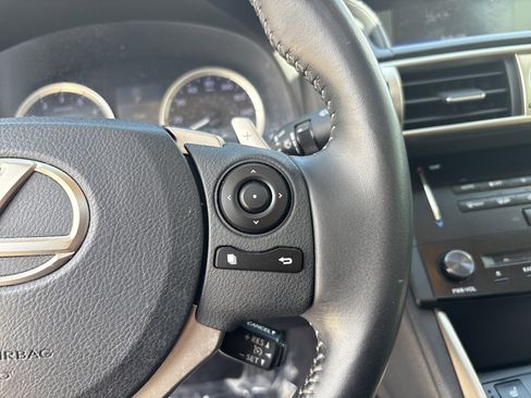 Used 2014 Lexus IS 250 w/ Premium Package RWD image 27