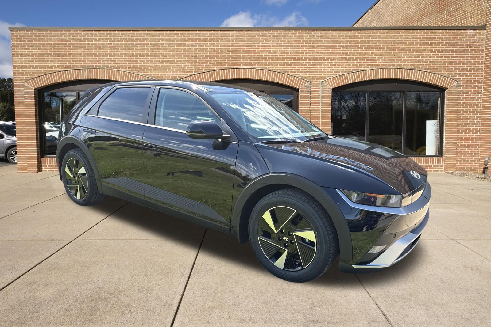 New 2026 Hyundai Ioniq 5 SEL AWD/4WD image 1