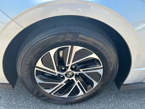 Used 2026 Hyundai Sonata Blue FWD image 31
