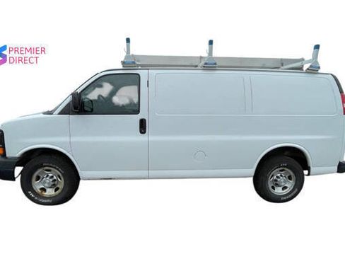Used 2016 Chevrolet Express 2500 image 2