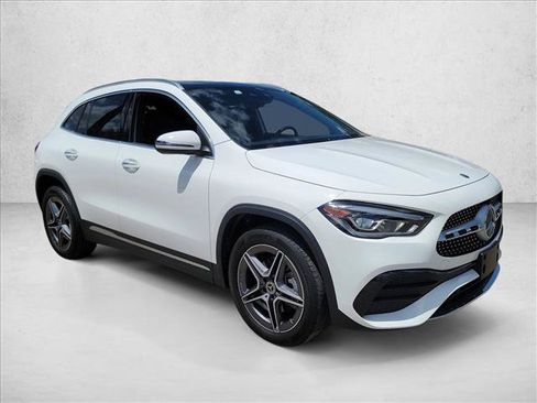 Used 2023 Mercedes-Benz GLA 250 4MATIC image 3