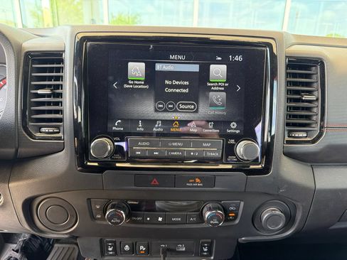 Used 2023 Nissan Frontier Pro-X w/ Pro Convenience Package RWD image 9
