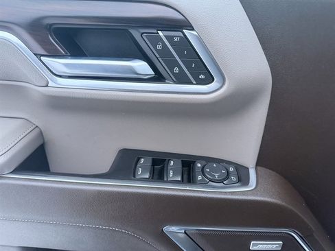 Used 2022 GMC Sierra 1500 SLT w/ SLT Premium Plus Package image 12